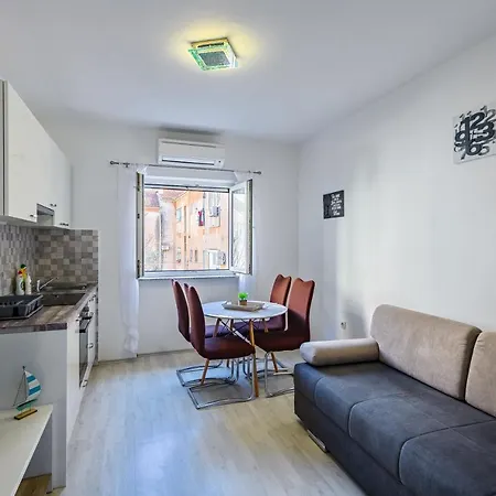 Modern Old Town - Apartament *