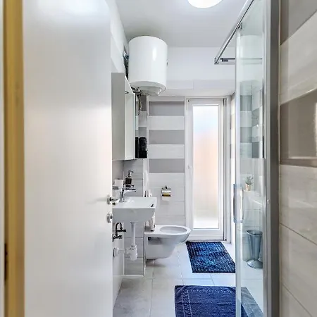 Modern Old Town - Apartament