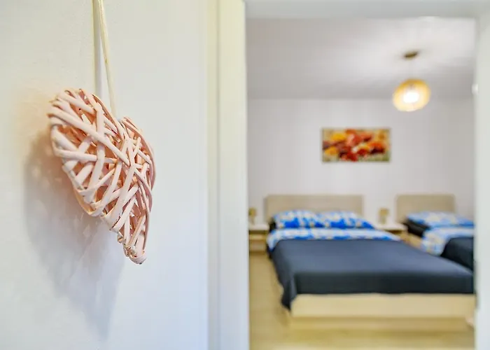 Modern Old Town - 아파트